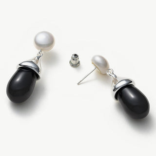 Chic Silver Earrings Featuring Black Agate Stones and Graceful Pearl Pendant